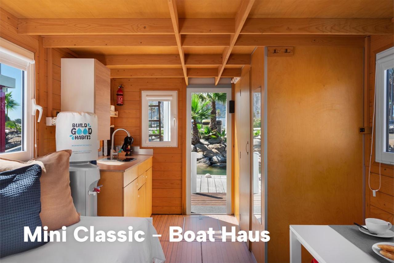 Boat Haus - Casas Flotantes Frente A Gibraltar Hotel La Línea de la Concepción Exterior foto
