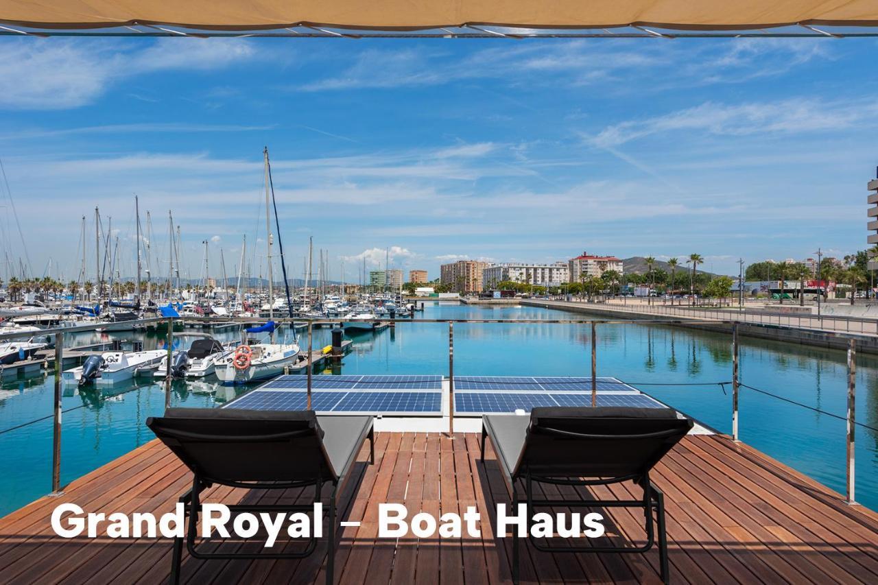 Boat Haus - Casas Flotantes Frente A Gibraltar Hotel La Línea de la Concepción Exterior foto