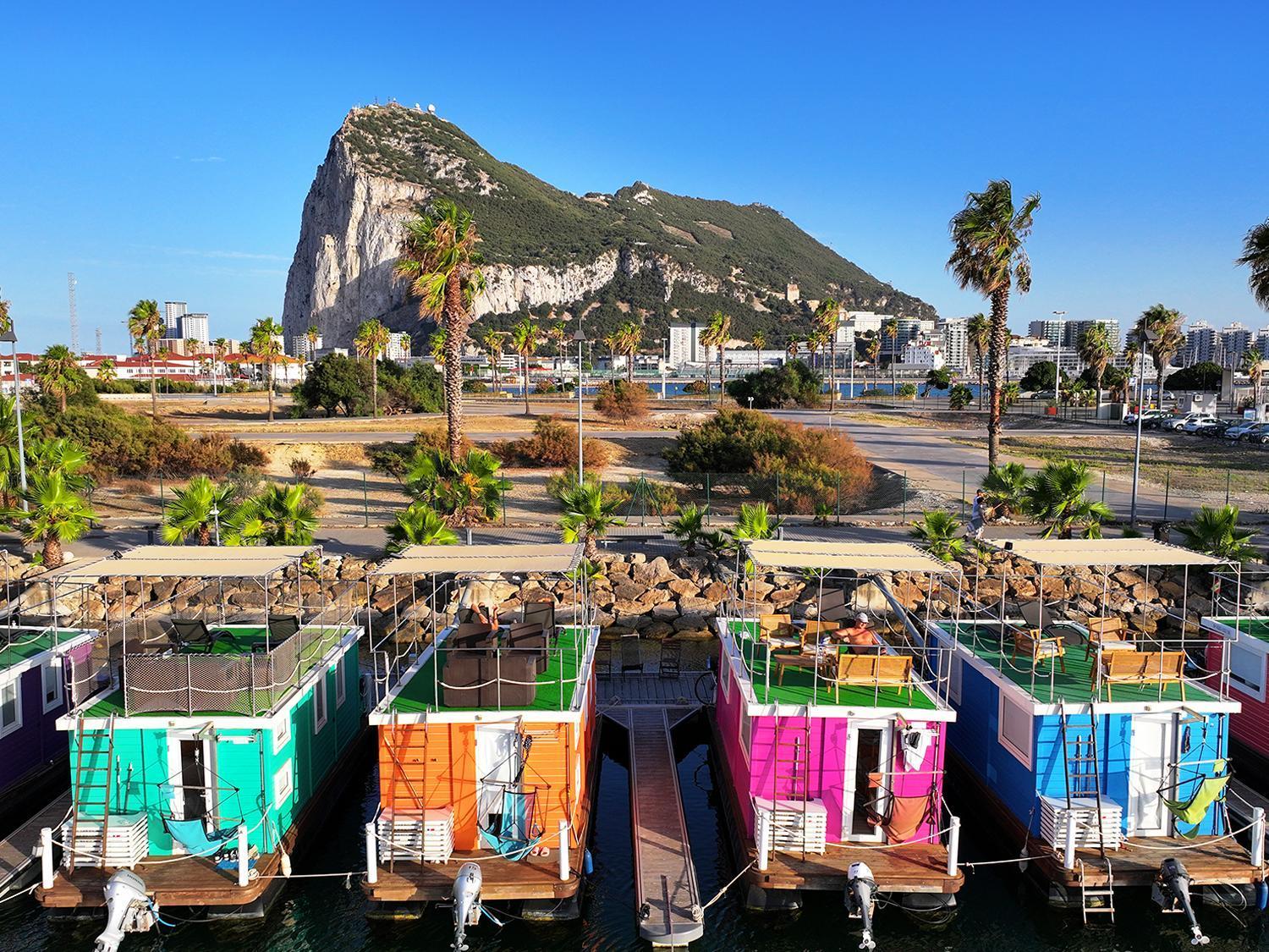 Boat Haus - Casas Flotantes Frente A Gibraltar Hotel La Línea de la Concepción Exterior foto